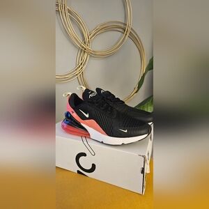 NEW Nike Air Max 270 Black and Pink Sneakers Women's Size 12